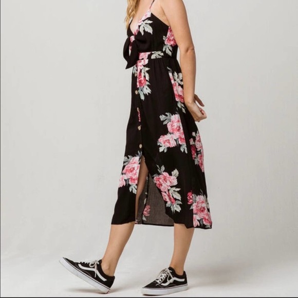 Mimi Chica - NWOT Front Tie Floral Dress - Picture 6 of 12